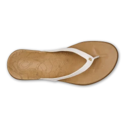 OluKai Honu - Bright White Golden Sand -Aetrex Online honu bright white golden sand womens sandals olukai 209398