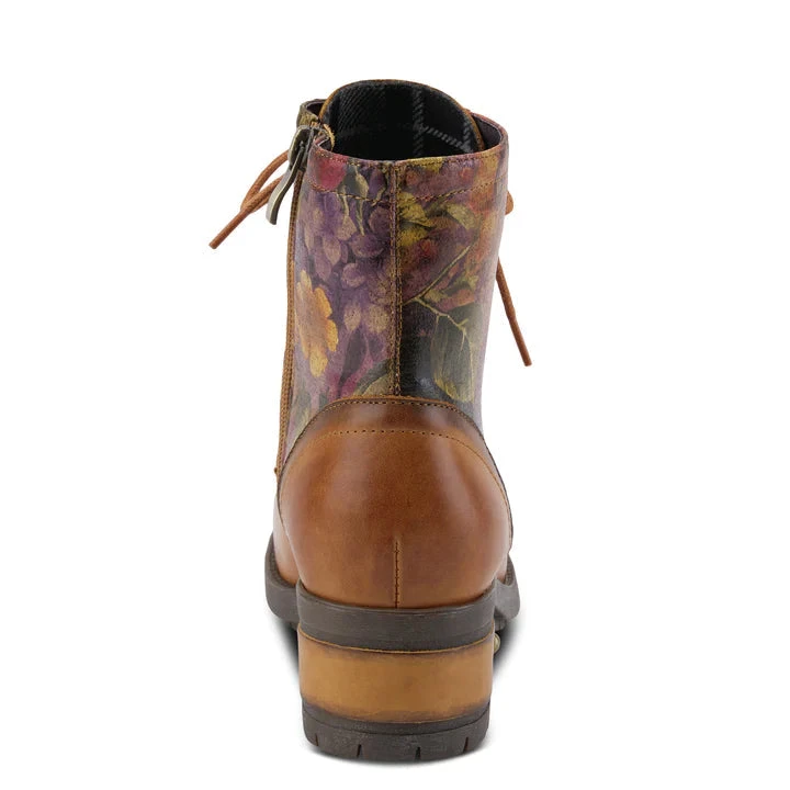 SPRING FOOTWEAR CORP L'ARTISTE MARTY BOOTS - In Multi Colors - Image 13