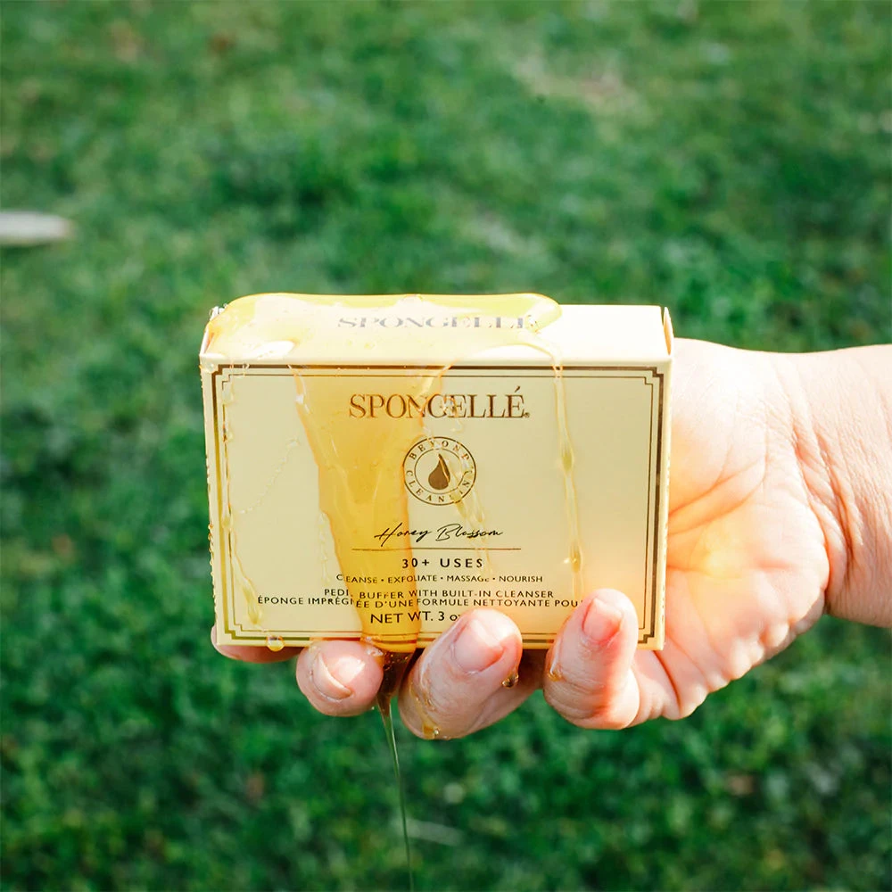 Spongelle Pedi Buffer - Honey Blossom - Image 3
