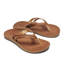 OluKai Womens Kapehe Luana - Sahara